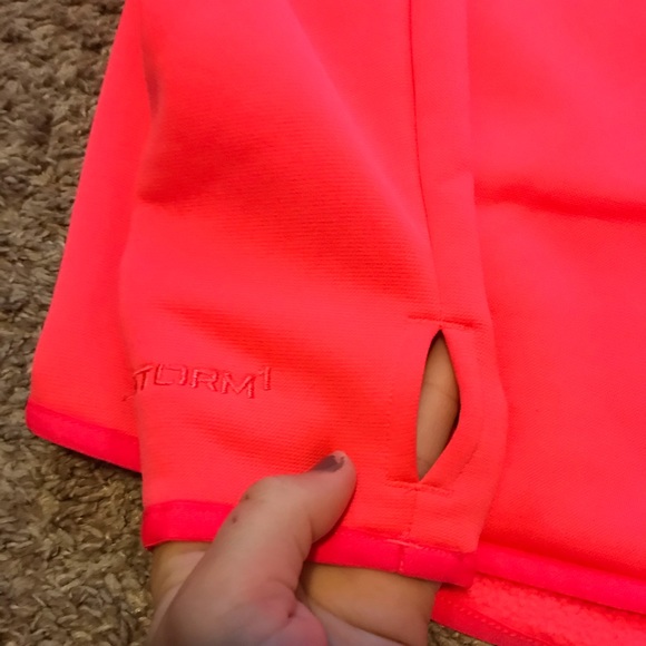 Under Armour Hoodie - Picture 4 of 6